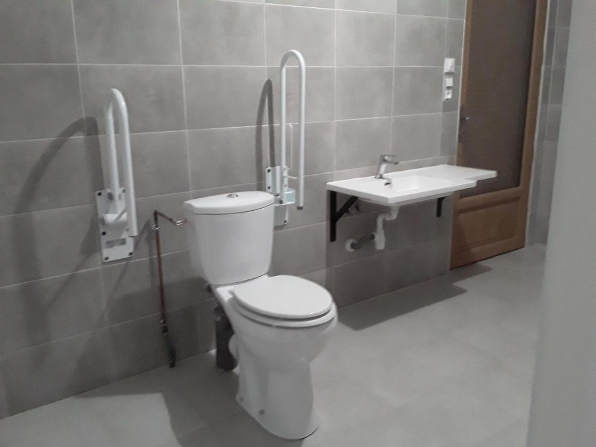 Gite De Landemeure, 10 Couchages, Acces Pmr Saint-Germain-du-Crioult エクステリア 写真